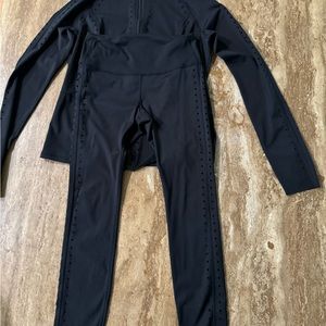 Women sport suit